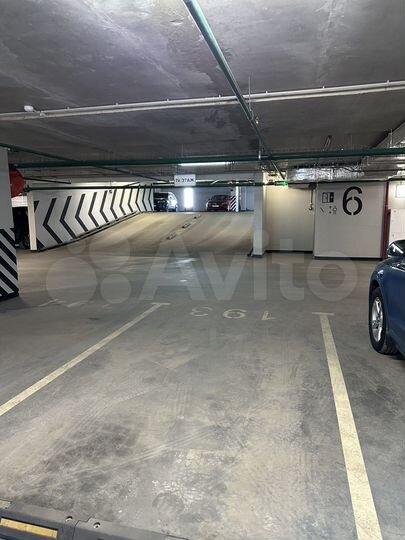 Машиноместо, 13 м²