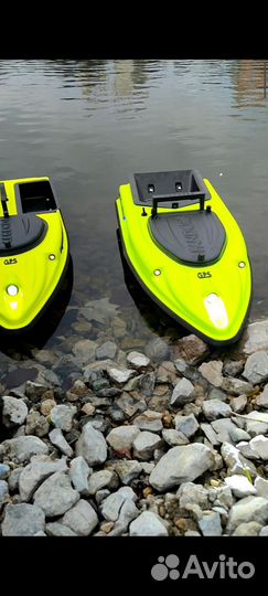 Прикормочный кораблик с gps и эхолотом