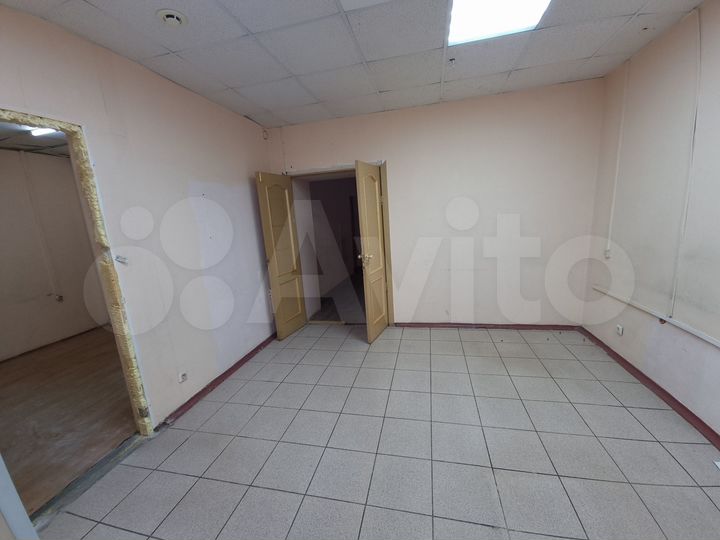 Свободного назначения, 950 м²