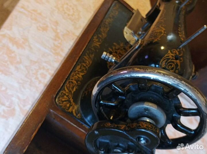 Швейная машинка бу ручная