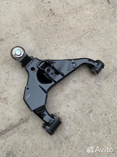 Рычаг toyota hilux Pick Up