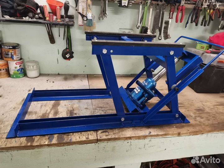 Домкрат для мотоцикла