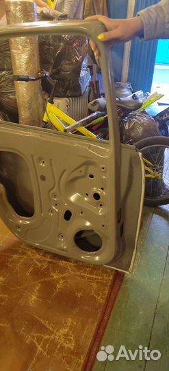 Дверь задняя левая на volkswagen polo седан