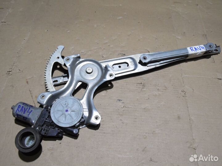 Стеклоподъемник передний правый Тойота рав4