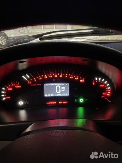 Приборная панель priora Gamma 618