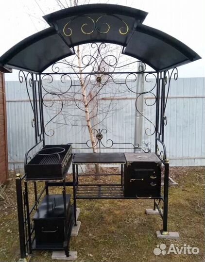 Беседка с мангалом