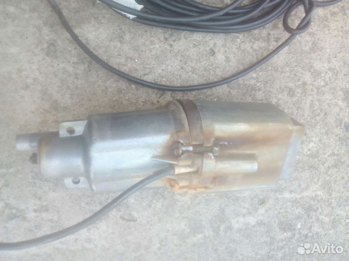 Насос погружной (вибрационный)