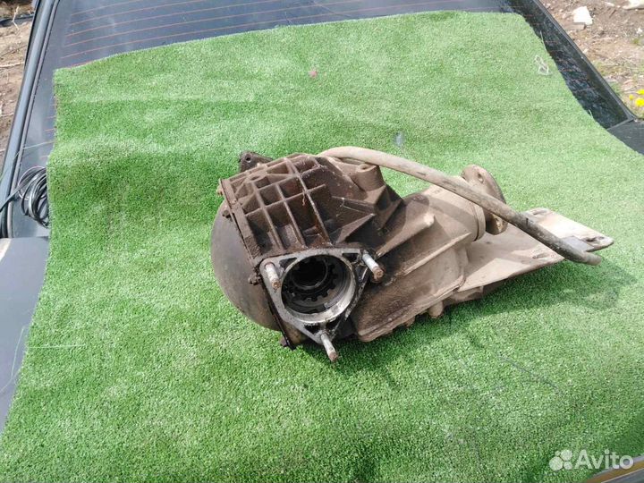 Редуктор передний Chevrolet Niva