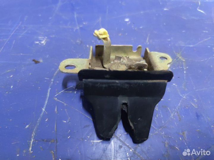 Замок багажника Byd F3 1.5 2012