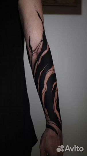 Модель на тату