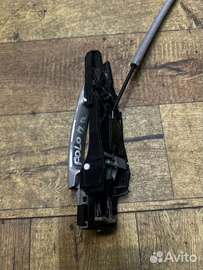 Ручка внешняя Volkswagen Polo передняя правая