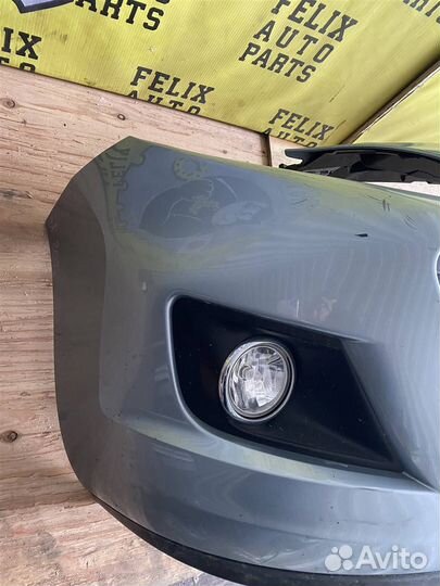 Бампер передний Peugeot 207