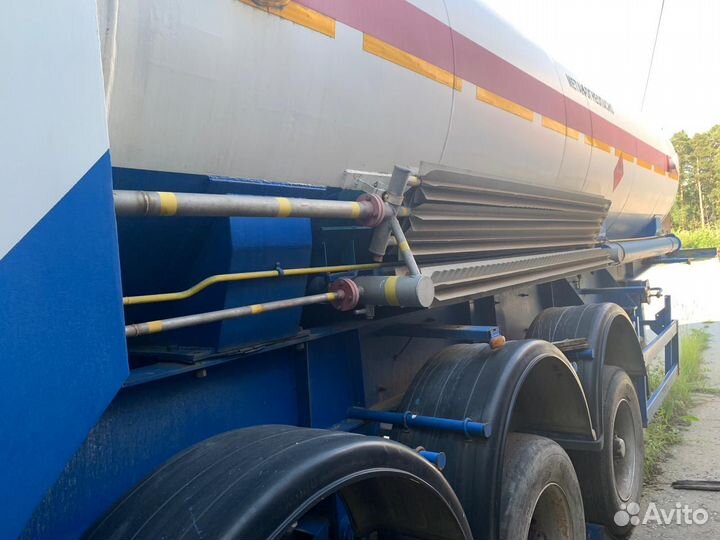 Полуприцеп газовоз НТК Криогенная техника КВО 6431 05 000 ФО, 2006