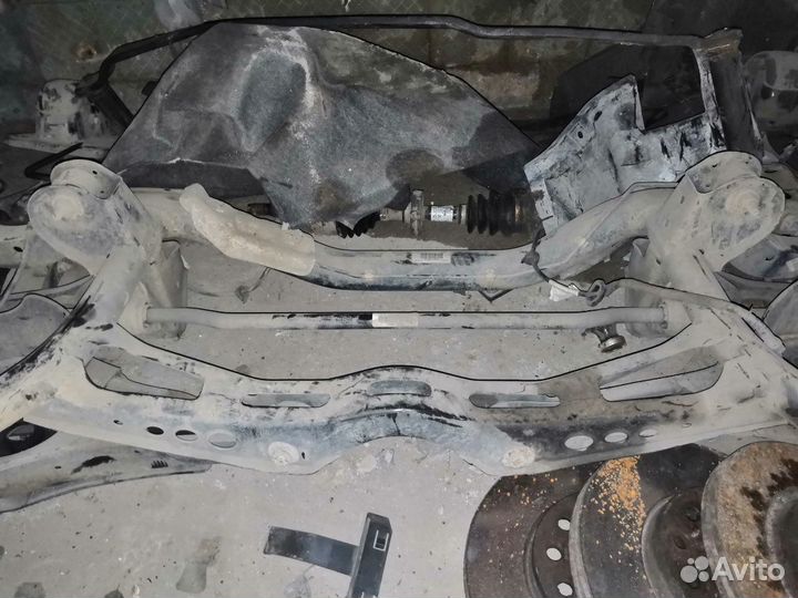 Подрамник шкода октавия тур