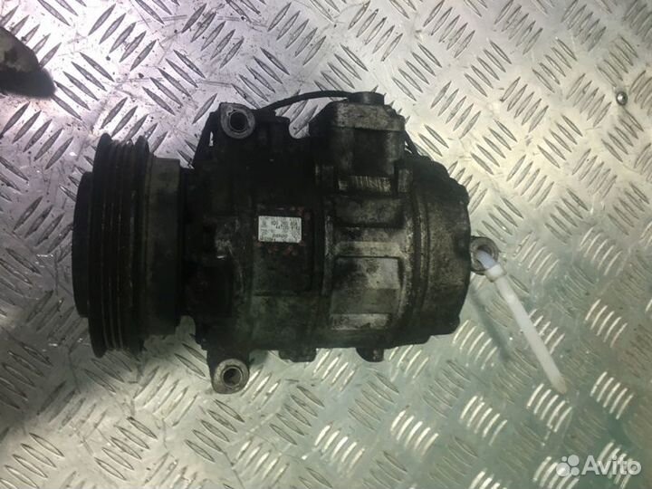 Компрессор кондиционера Volkswagen Passat B5+