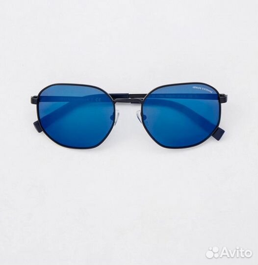 Солнцезащитные очки Armani Exchange