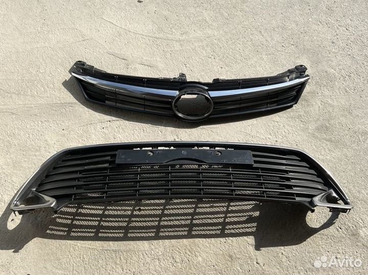 Решетки на camry 55 оригинал
