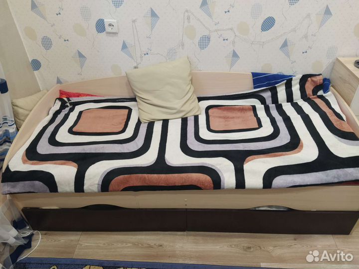 Детская кровать от 3 лет с матрасом бу