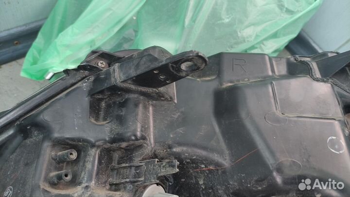 Фара правая оригинал LED