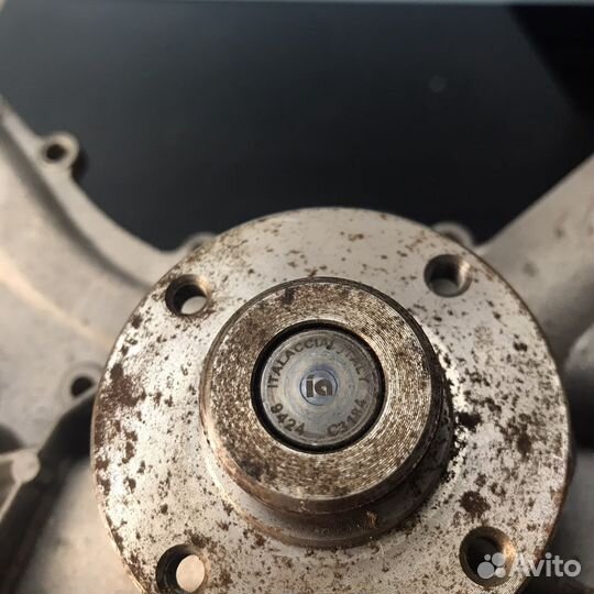 Помпа Мерседес м112, м113