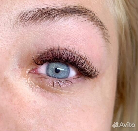 Наращивание и ламинирование ресниц. Брови