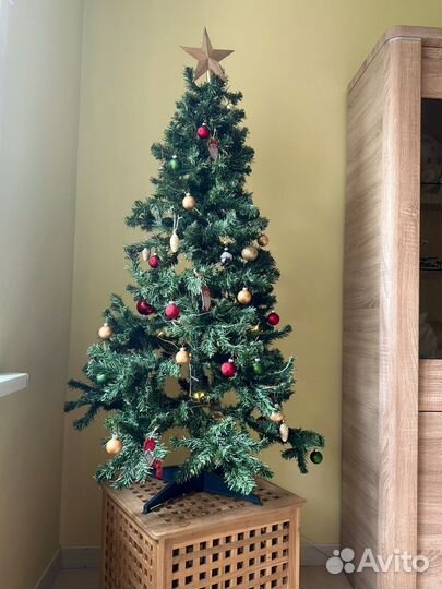 Ель искуственная