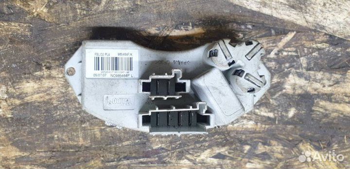 Резистор печки Bmw 3-Series E90