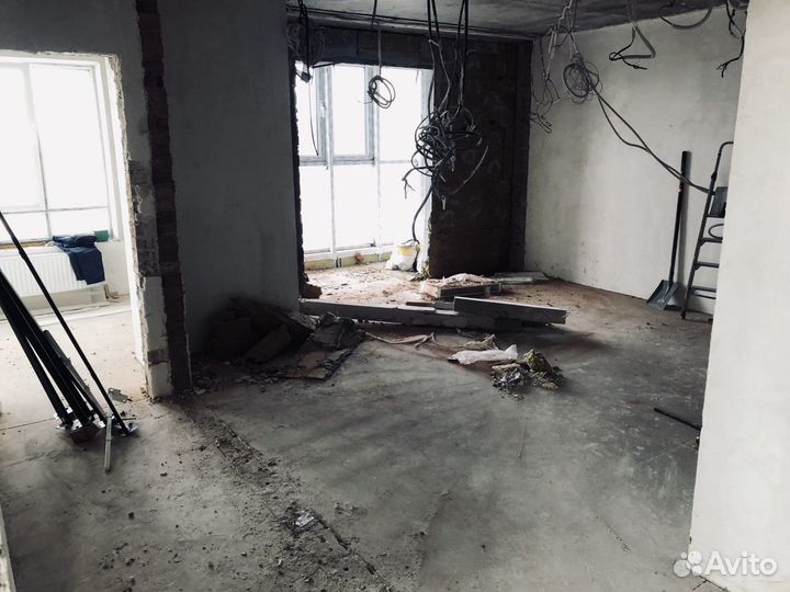 Слом стен и пропил проемов, демонтаж строений