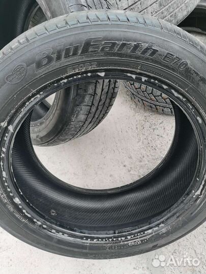 Yokohama BluEarth E70 215/55 R17 94V