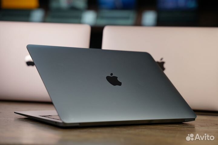 Apple MacBook Air 13 2020 i3 256GB Gray