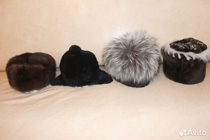 Женские меховые шапки