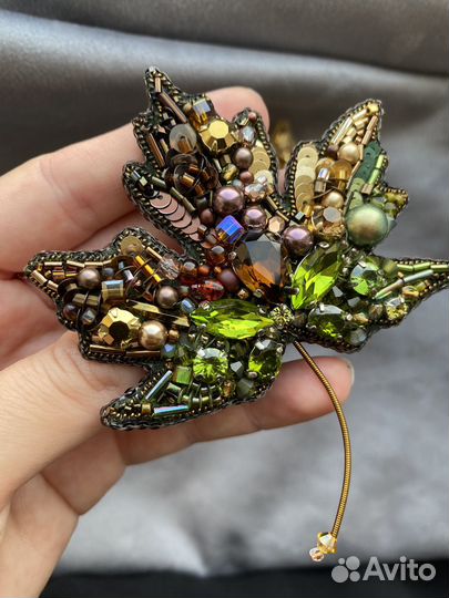 Украшение ручной работы