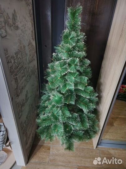 Елка искусственная