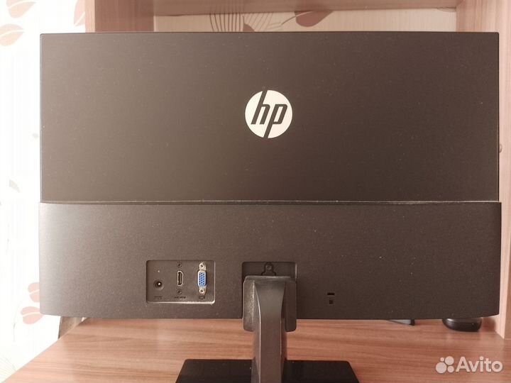 Монитор HP 22m