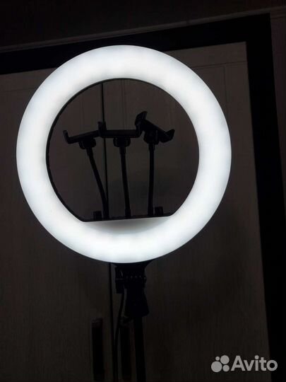 Кольцевая лампа 36 см