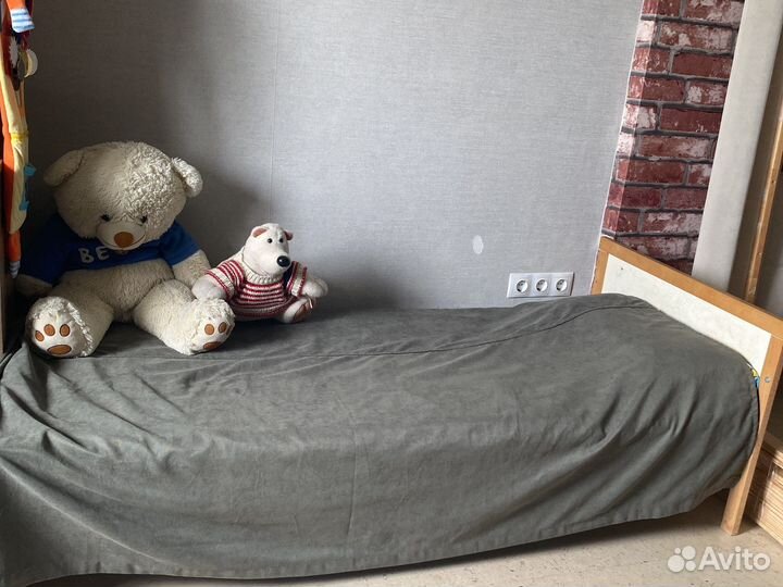 Детская кровать IKEA с матрасом