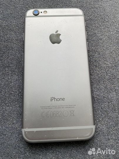 Телефон iPhone 6