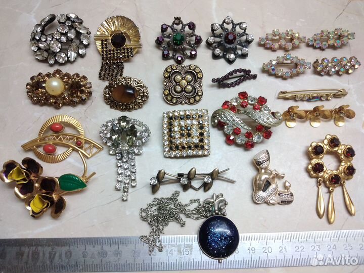 Броши, кулоны времён СССР. Винтаж. Камень. Аврора