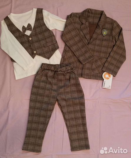 Костюм тройка детский р.100,110