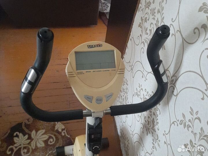Велотренажер torneo