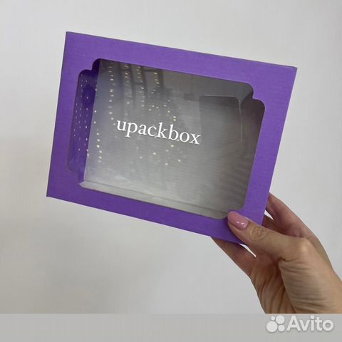 Коробка подарочная. Крышка дно с окном