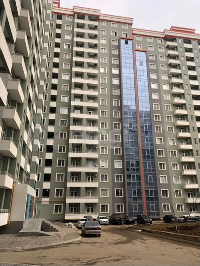 3-к. квартира, 94 м², 13/17 эт.