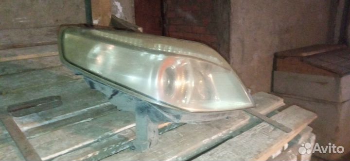 Фары на Geely MK Cross