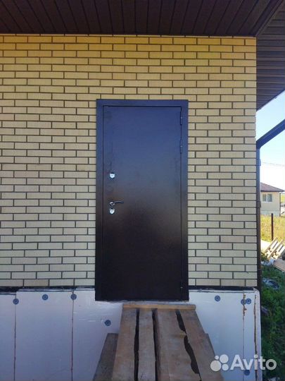 Дверь входная