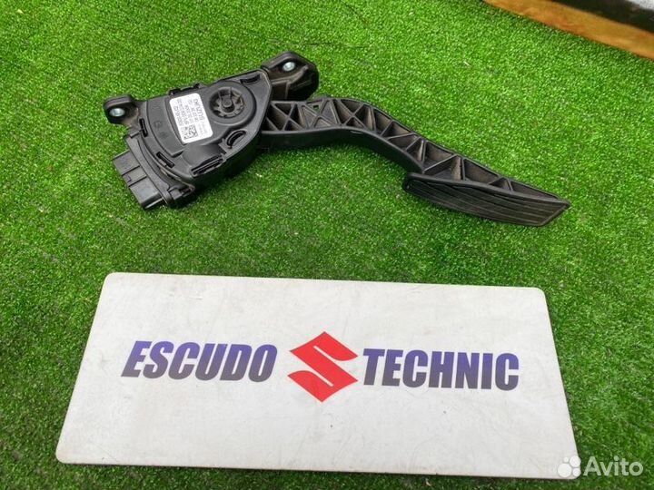 Педаль газа Suzuki Grand Vitara/Escudo TDB4 TD94