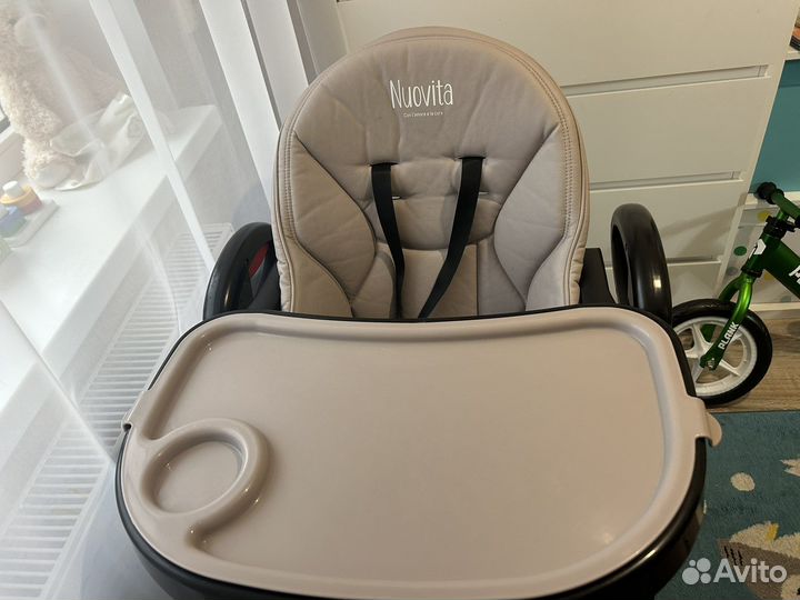 Стульчик для кормления nuovita