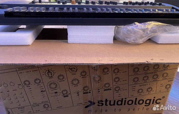 Синтезатор Studiologic Sledge 2 Black