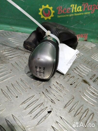 Ручка кпп Ford Focus 2 седан 1.8 2009