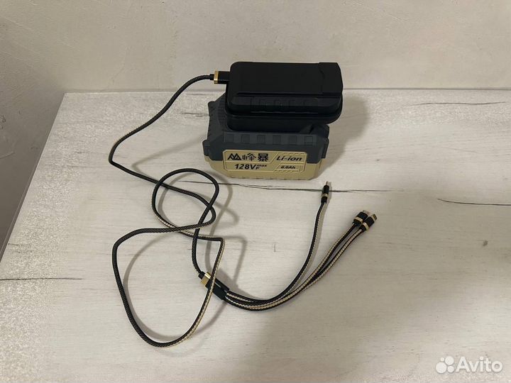 Переходник (быстрая зарядка) USB Feng Bao