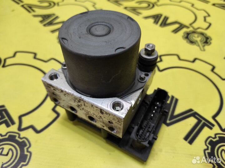 Блок ABS Subaru Forester SG5 EJ205 (2.0L empi dohc